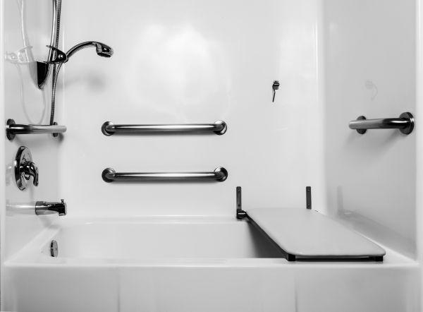 Accessible Tub Installation in Kent