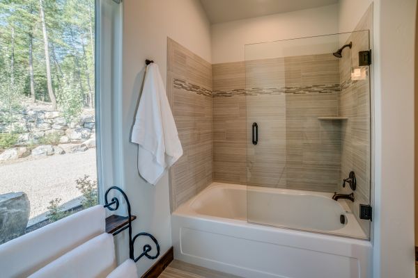Bathroom Tub Installation in Kent