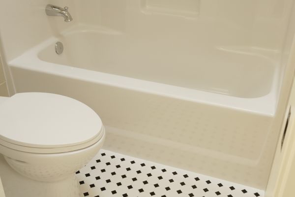 Fiberglass Tub Replacement in Kent